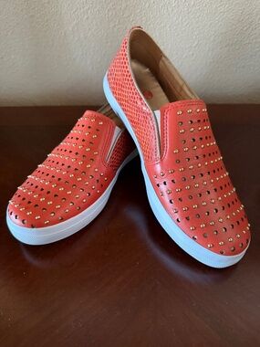 Marc Joseph orange slip on size 5.